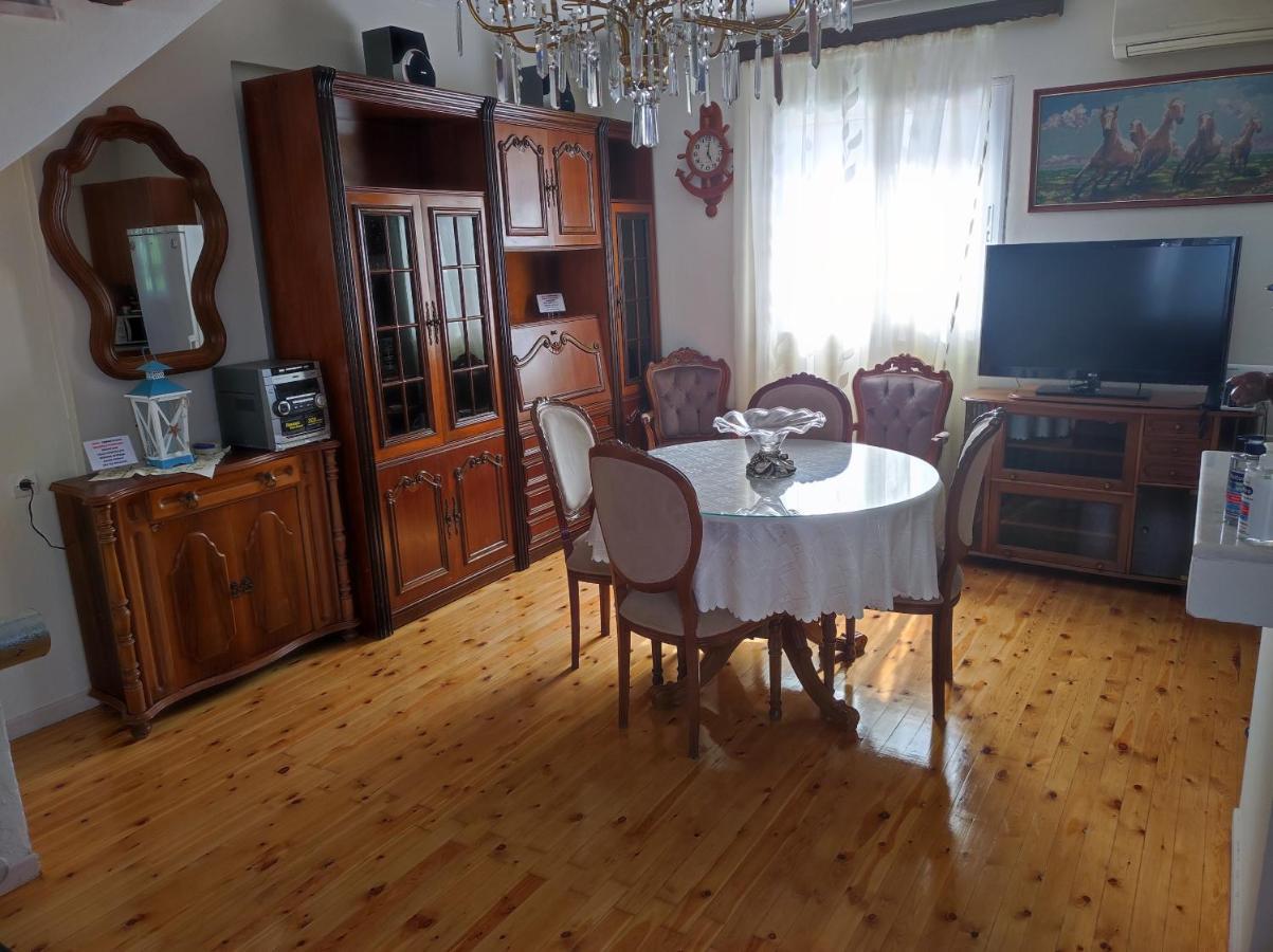 Villa Hospitality Nikiana Buitenkant foto